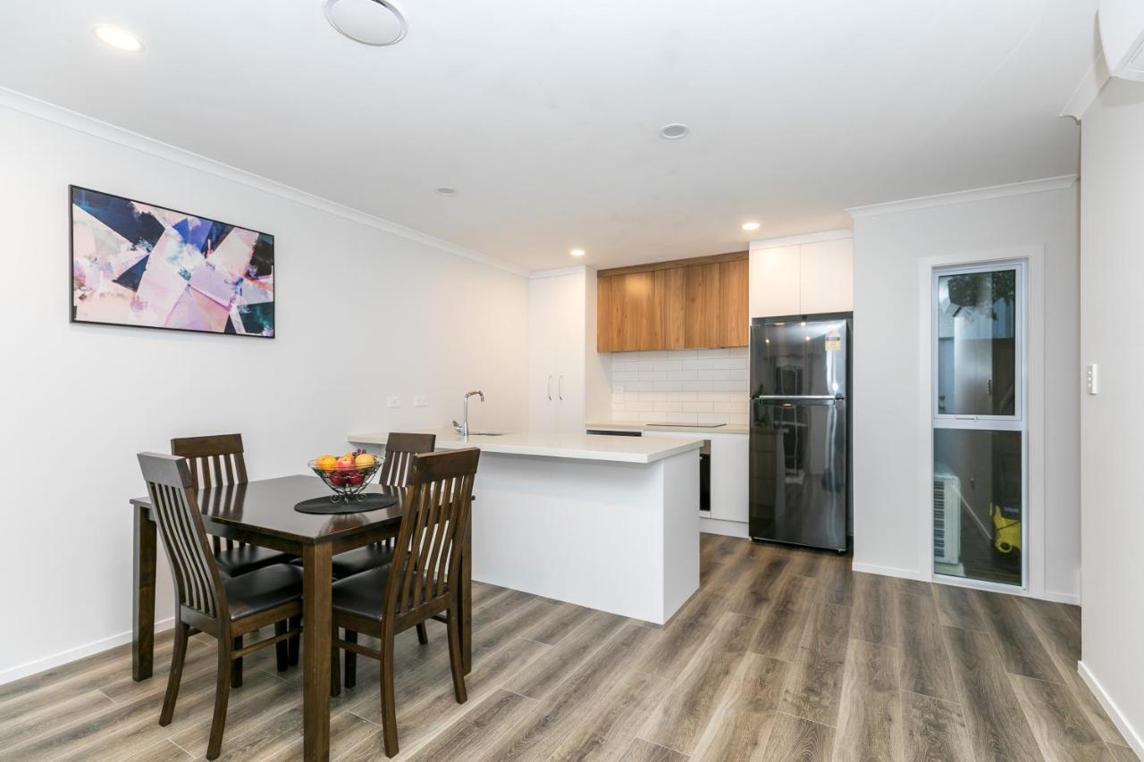 Apartment Comfy Close To Center Hamilton